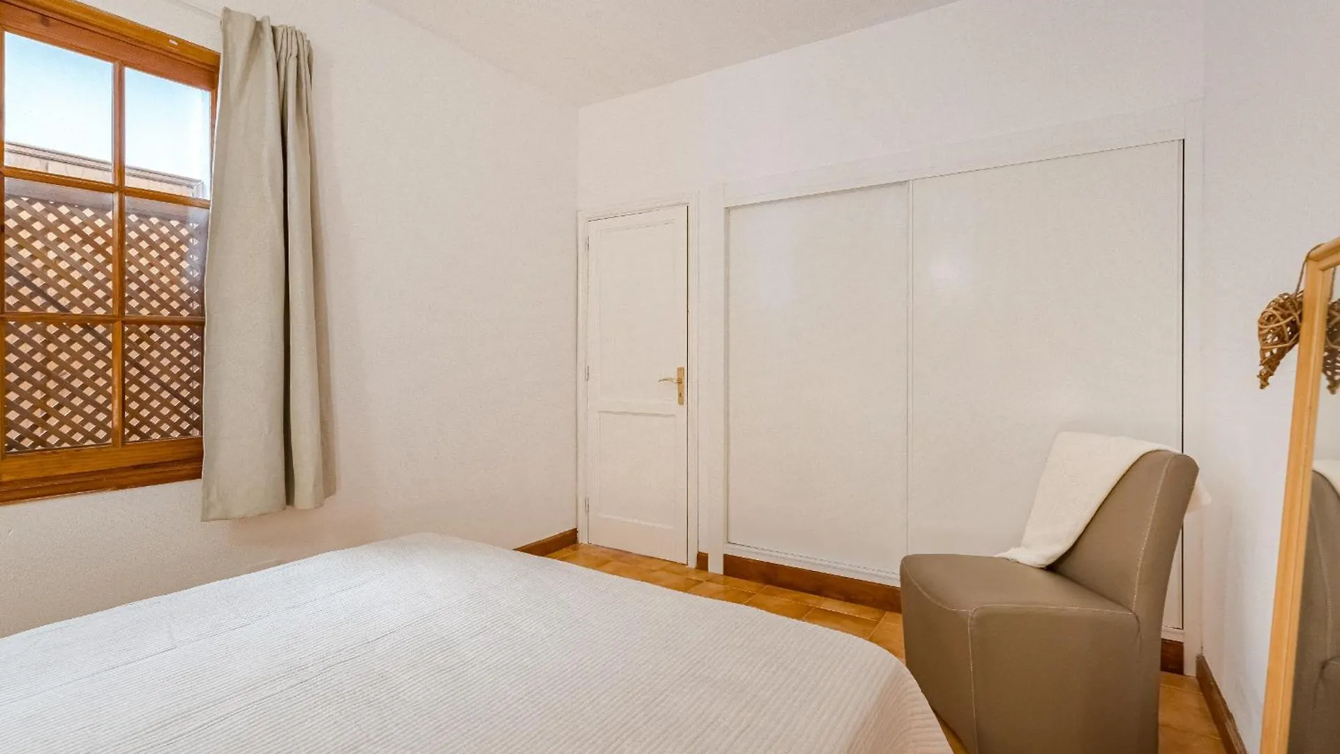 אקנטילדו דה לוס גיגנטס Home2Rest - 2 Bedroom, 1St Line With Ocean Views, Cliffs, Yachts In The Port, Beach 2 Mins On Foot