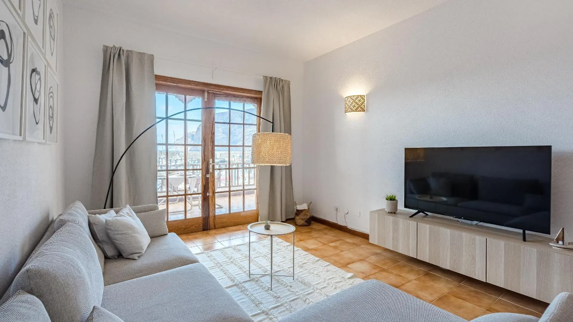 Home2Rest - 2Bdr, 1St Line With Ocean Views, Los Gigantes Cliffs And Port Acantilado de los Gigantes Apartment