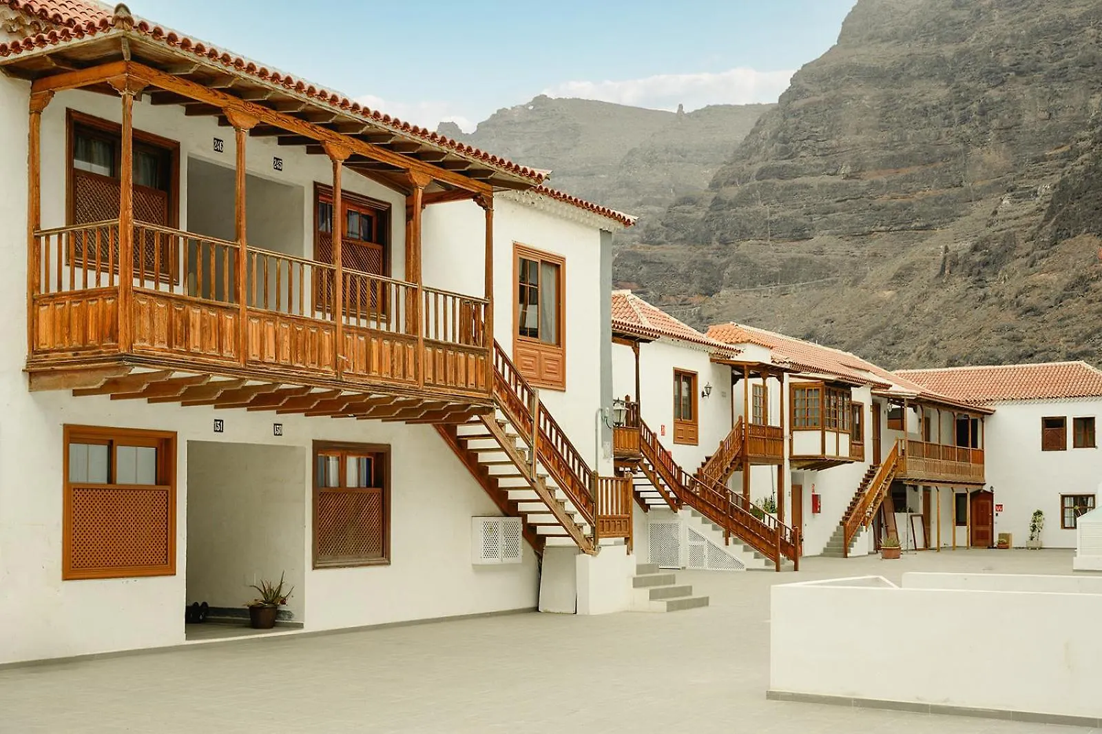Apartment Home2Rest - 2Bdr, 1St Line With Ocean Views, Los Gigantes Cliffs And Port Acantilado de los Gigantes Spain